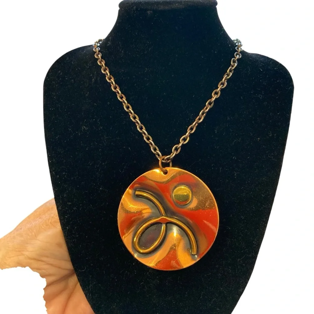 VTG Modernist Round Swirl Copper Pendant Necklace